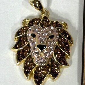 Sterling silver JCM crystal lion charm/pendant.